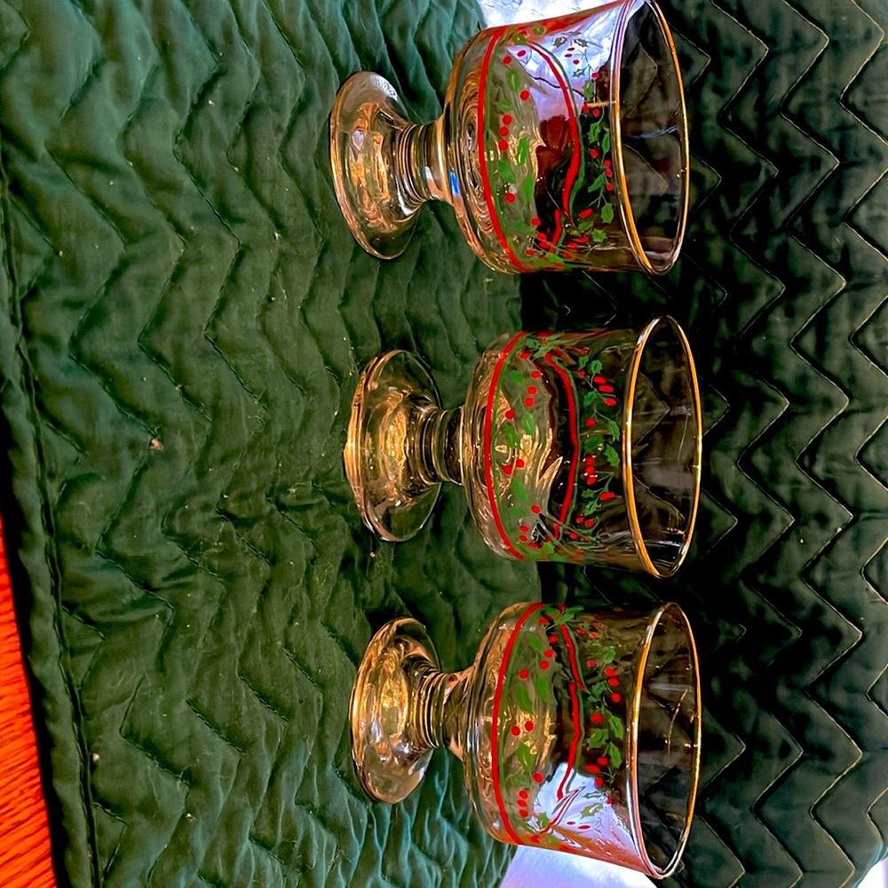 Holly gold rimed dessert glasses, set of 3